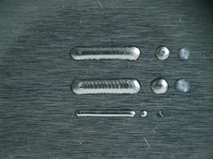 <a href='http://m.qzzmt.cn/product/3.htm' class='text_a'>模具激光焊機</a>修復鏡面模具效果